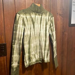 AE RIBBED TURTLENECK